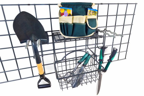 Organized_Living-Schulte_M-5200_Garden_Rack_Basket_on_Grid